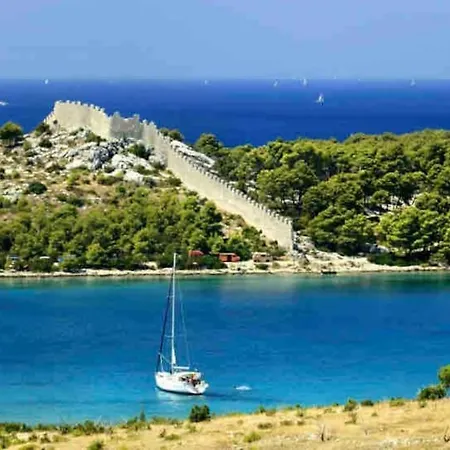 Olive Grebaštica