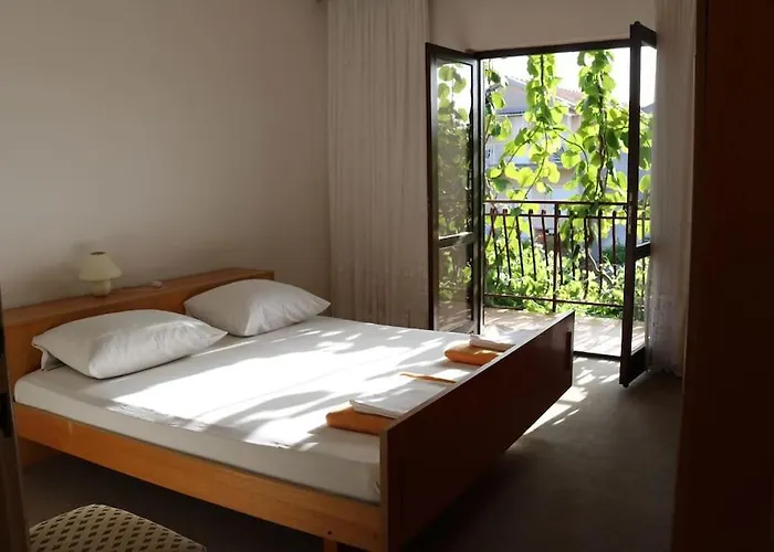 شقة Olive Grebaštica